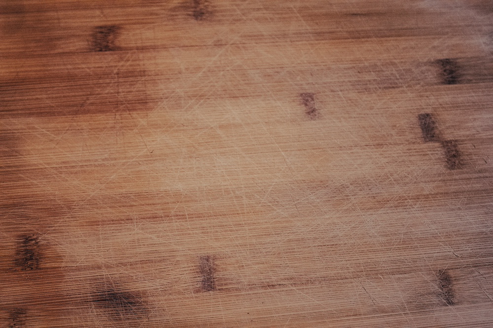 wood cutting board background image